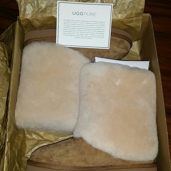 UGG Australian Pattern Shpskn Cuff - Picture 1 of 4