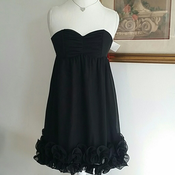 HOST PICK- 7/22!! New Elegant Evening Dress!