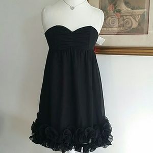 HOST PICK- 7/22!! New Elegant Evening Dress!