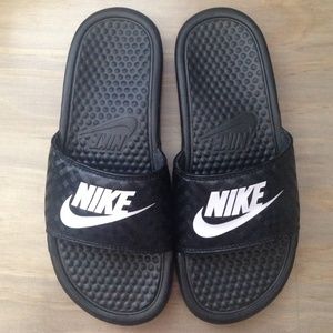 Nike Slides - Women's Size 6