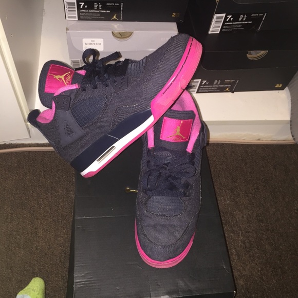 Jordan retro 4