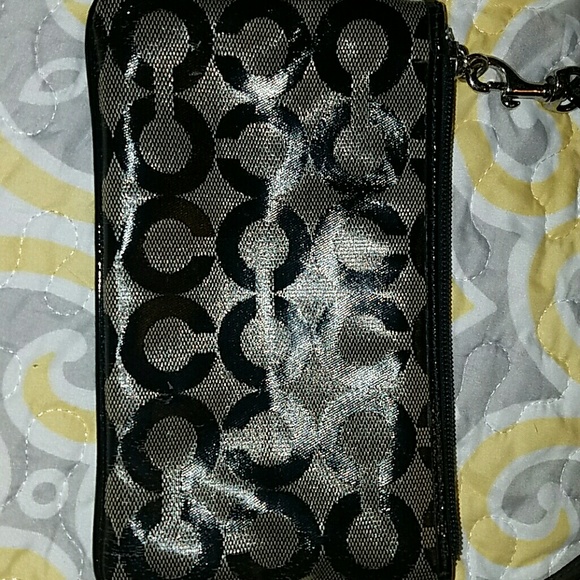 ⛤SALE ⛤Coach clutch - Picture 4 of 4