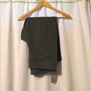 NWT Athleta Metro Ankle Pants