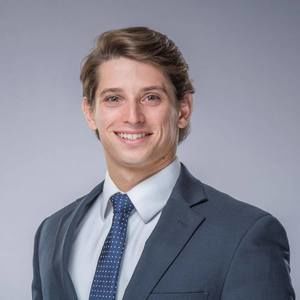 Meet your Posher, Alex