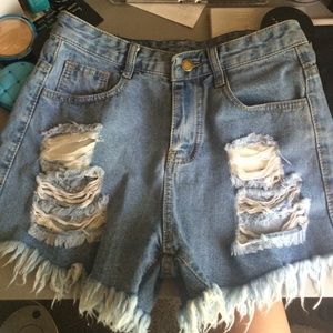 super cute ripped jean shorts