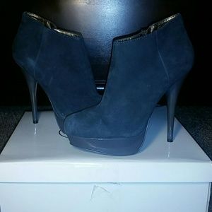 Steve Madden booties