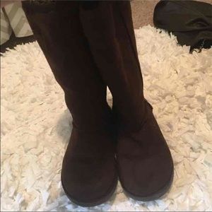Winter fur boots