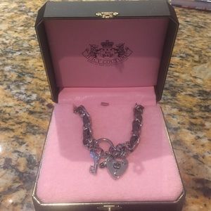 Juicy couture dog tag style necklace