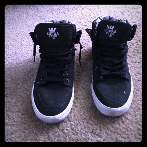Supra high tops!