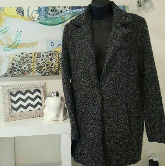 Coat - Picture 1 of 4