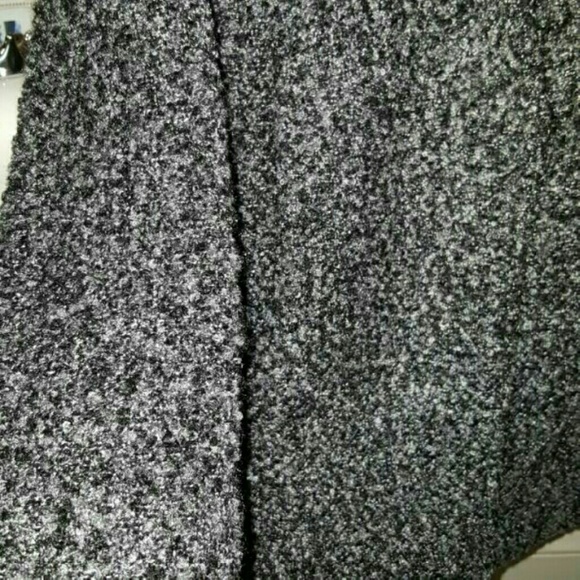 Coat - Picture 4 of 4