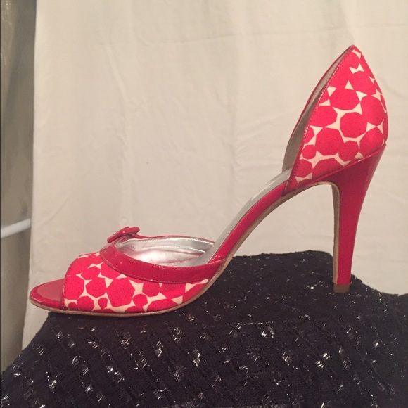 Marc Fischer Red Patent Geo Print Heel - Picture 2 of 4