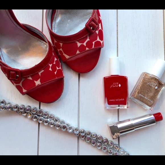 Marc Fischer Red Patent Geo Print Heel - Picture 4 of 4