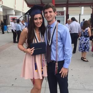 Meet your Posher, Claudia