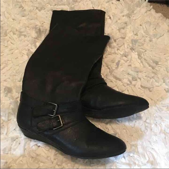 Black boots