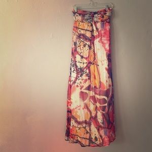Artistic Maxi