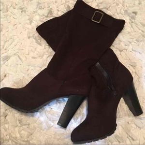 Brown heel boots