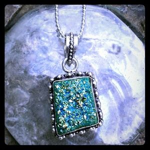 Druzy Pendant Necklace