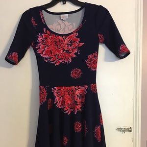 Extra Small Nicole Lularoe dress