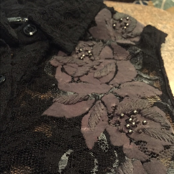 - SALE - 💗 Miss Me Button Up Lace Shirt