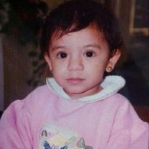 Meet your Posher, Alya