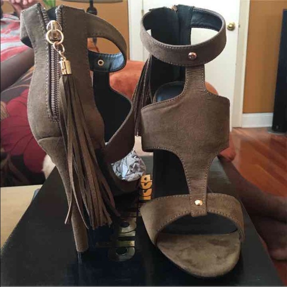 Beautiful Olive Heels