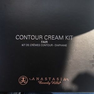 Anastasia cream contour kit