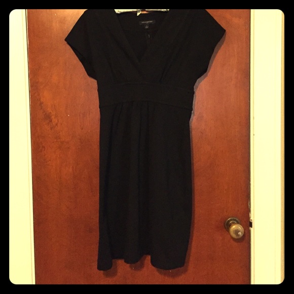 Size 4 Banana Republic LBD.