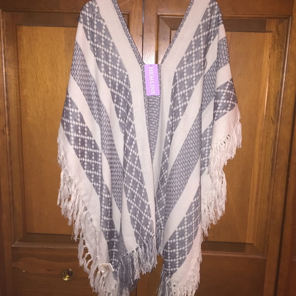 Lovestitch Poncho