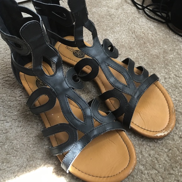 Sandals - Picture 2 of 2