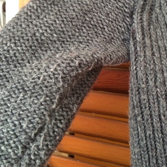 ✨LAST CHANCE✨grey J. Crew shawl collar cardigan - Picture 4 of 4