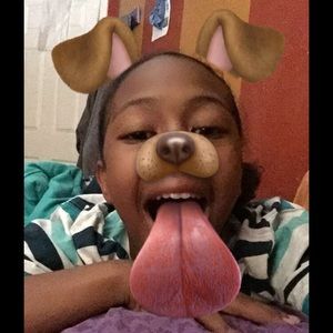 Meet your Posher, Deeee