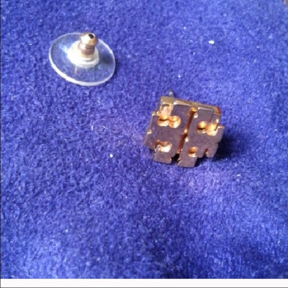 Authentic Tory burch one  large earring