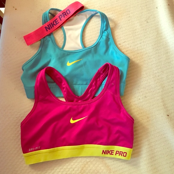 Nike Sports Bra Bundle