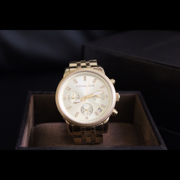 ⌚️Michael Kors, Women’s Chronograph Watch - Picture 2 of 3