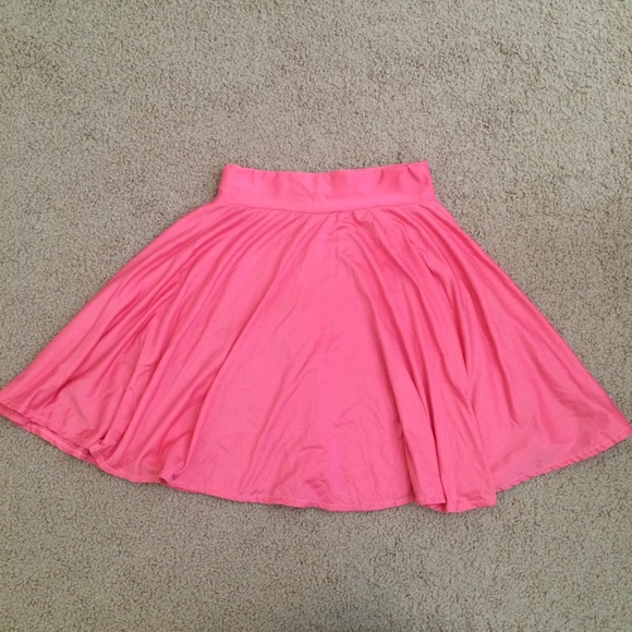 Pink skater skirt - Picture 1 of 1