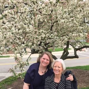 Meet your Posher, Delynne