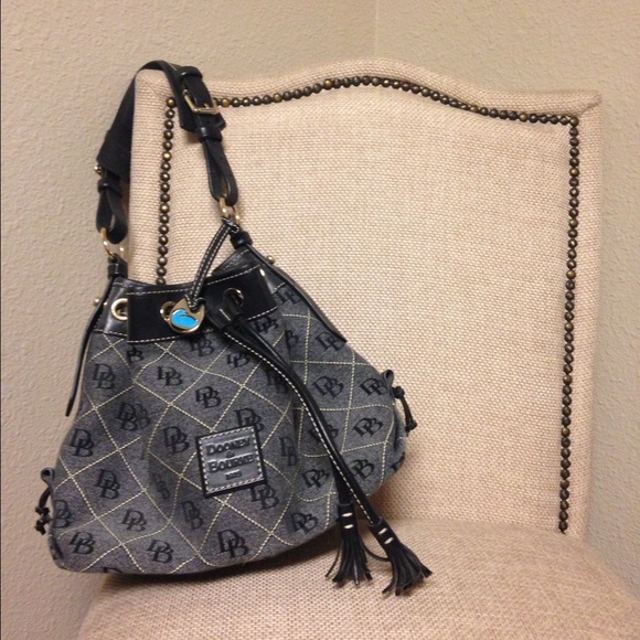 Dooney & Bourke Purse
