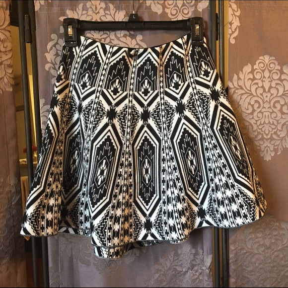 Black and White Print Skirt