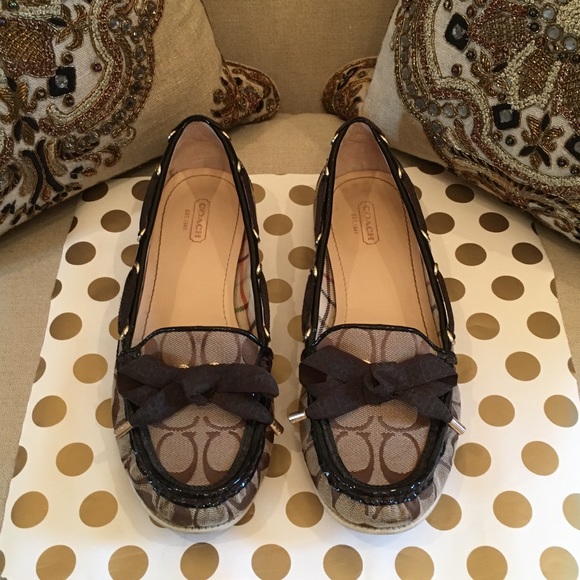 Coach Bow Loafers 9 Brown/Tan