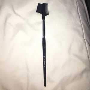 Sephora brow brush/comb combo #21
