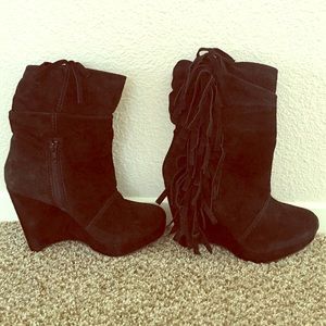 Beautiful black suede fringe boots!!!