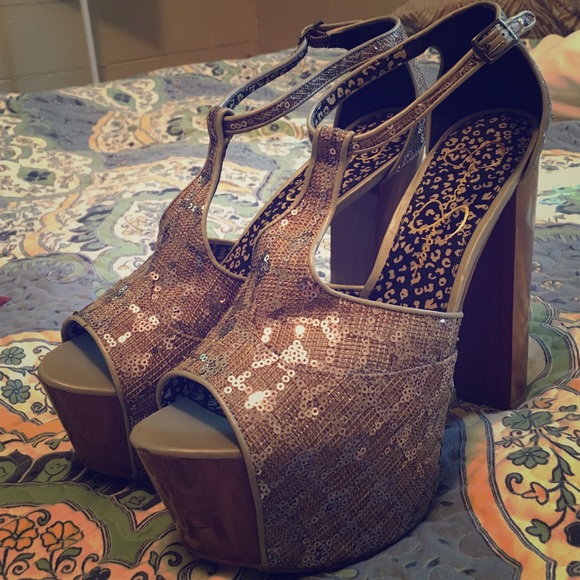 Jessica Simpson Platform-Dany