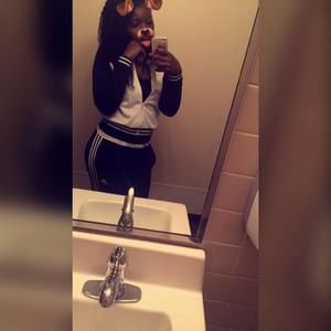 Meet your Posher, Malisha