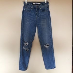 Brandy Melville boyfriend/mom jeans