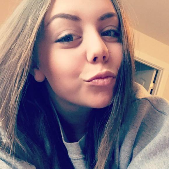 Meet your Posher, Tayler
