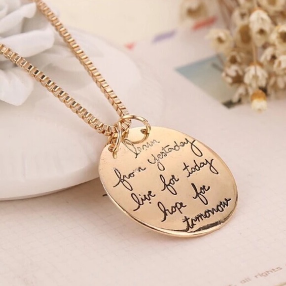 Gold Live the life you love Necklace - Picture 3 of 3