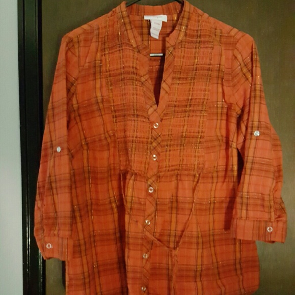 Loop 18 orange/red snap down 3/4 sleeve top, 17/19. EUC.