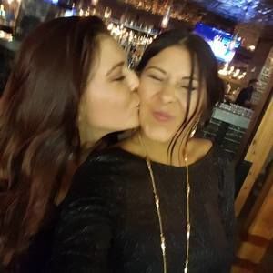 Meet your Posher, Alexandra