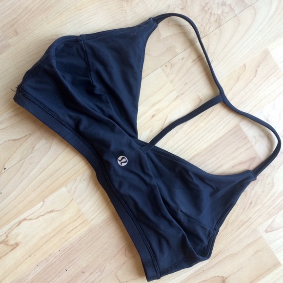 Lululemon T-back sports bra